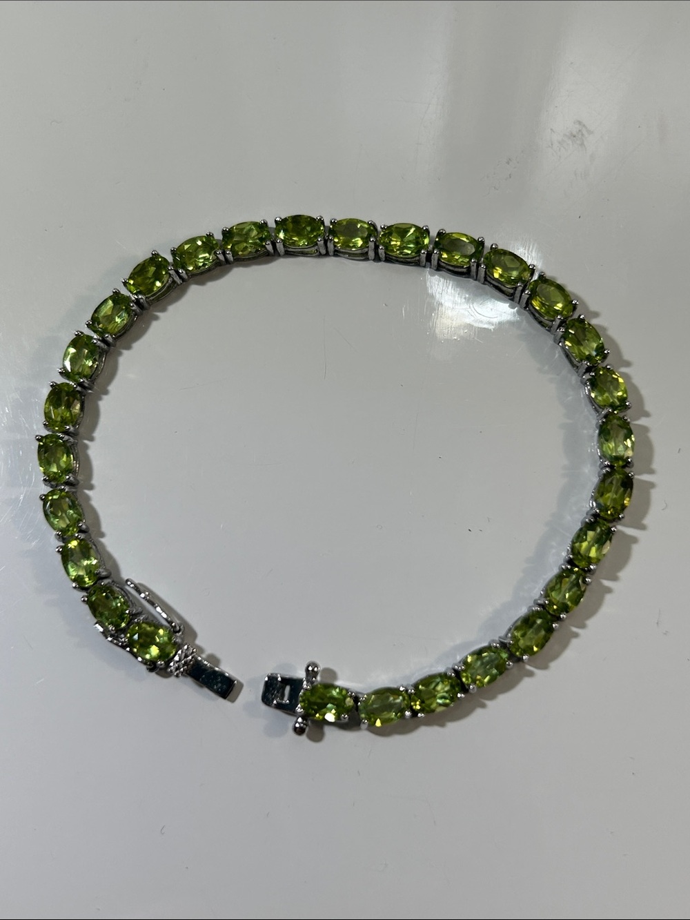 NWOT Sterling Silver Genuine Peridot Line Bracelet By Gem Stone King Jewelers